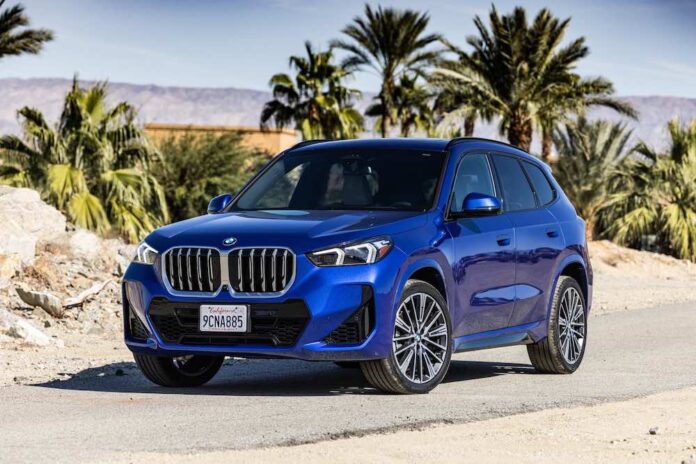 i7launch BMW-01